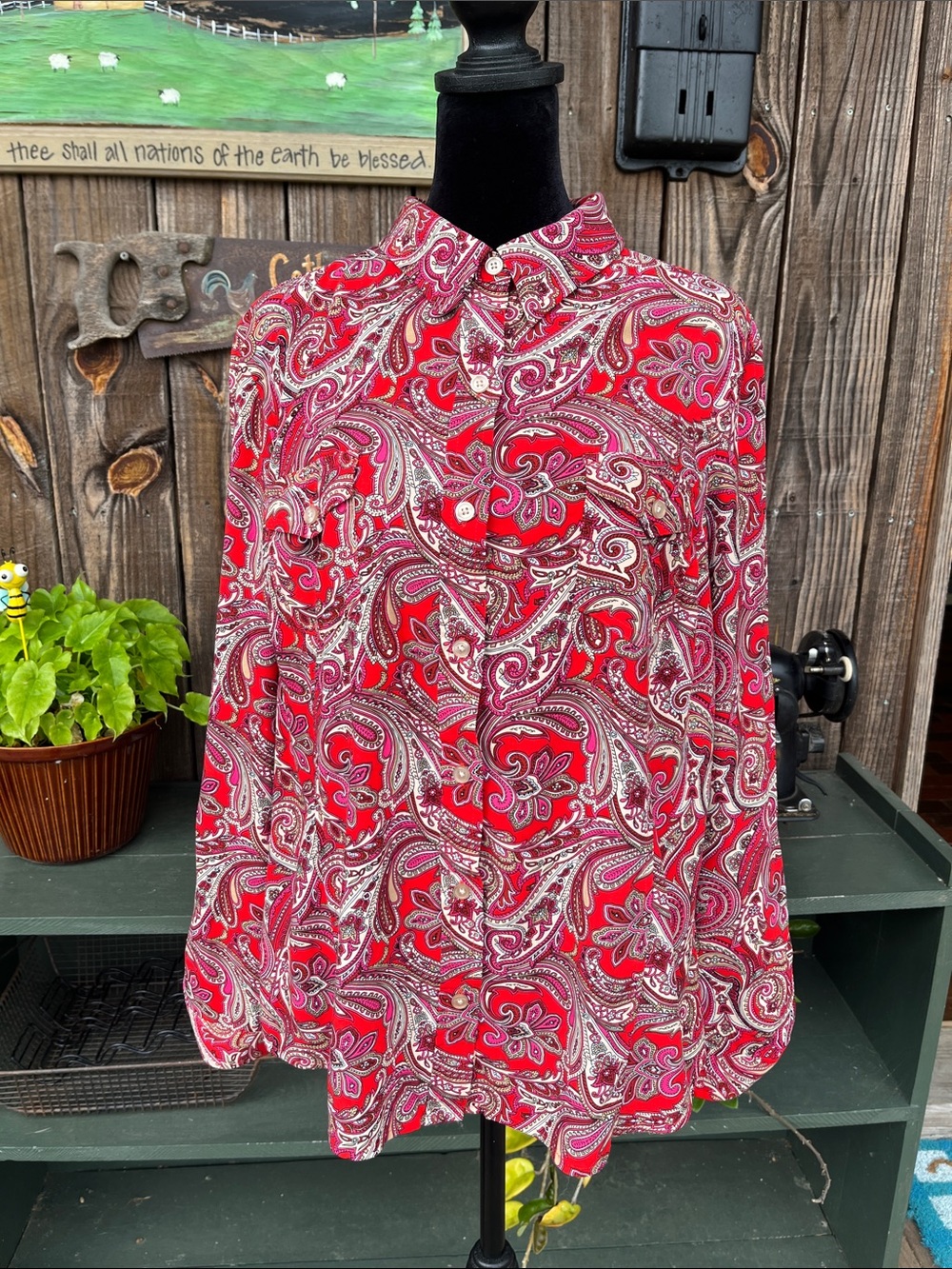 Jones New York Sport XL red and pink paisley long sleeve button up